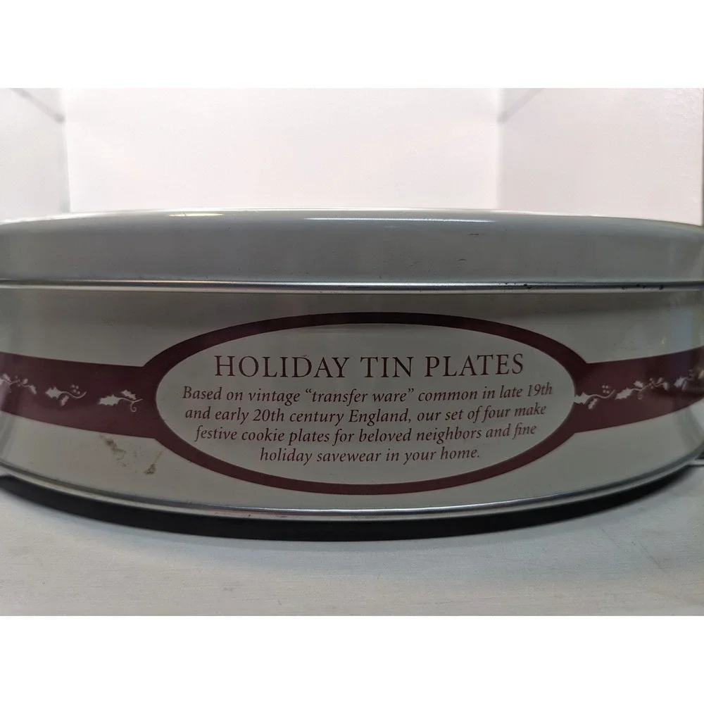 Restoration‎ Hardware 2 Collectible Christmas Charger Plates Winter Sleigh 2003